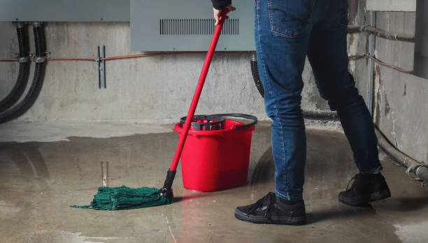 Local water damage restoration in Abingdon, IL